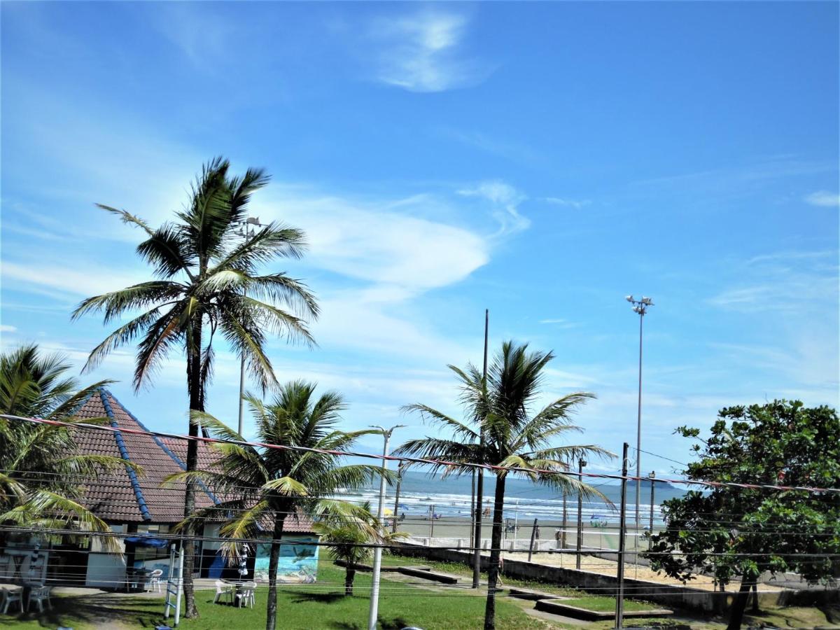Apto Aluguel Na Temporada Pe Na Areia Peruibe Sp Exterior photo